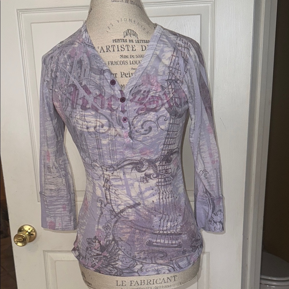 Purple Graphic Women's Top with 3/4 sleeves